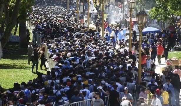 مارادونا به خاک سپرده شد/ عکس|خبر فوری