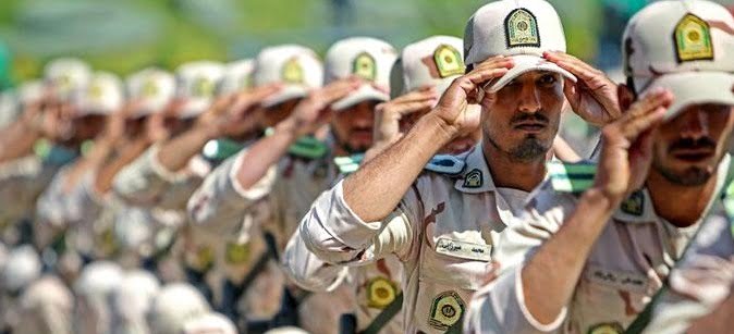 ساختار سربازی اجباری باید تغییر کند/ پرداخت حقوق سربازان مطابق قانون باشد|خبر فوری