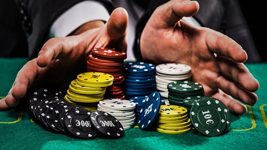 فالو و فحش از ما، قمار و پولش برای شما