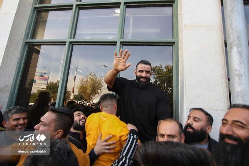 استقبال شیرازی‌ها از هادی چوپان