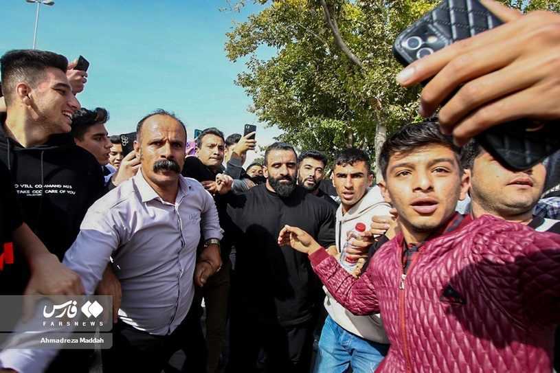 استقبال شیرازی‌ها از هادی چوپان