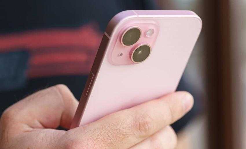 هفت گوشی پرفروش دنیا در سال ۲۰۲۳ آیفون بوده است! هفت گوشی پرفروش دنیا در سال ۲۰۲۳ آیفون بوده است!