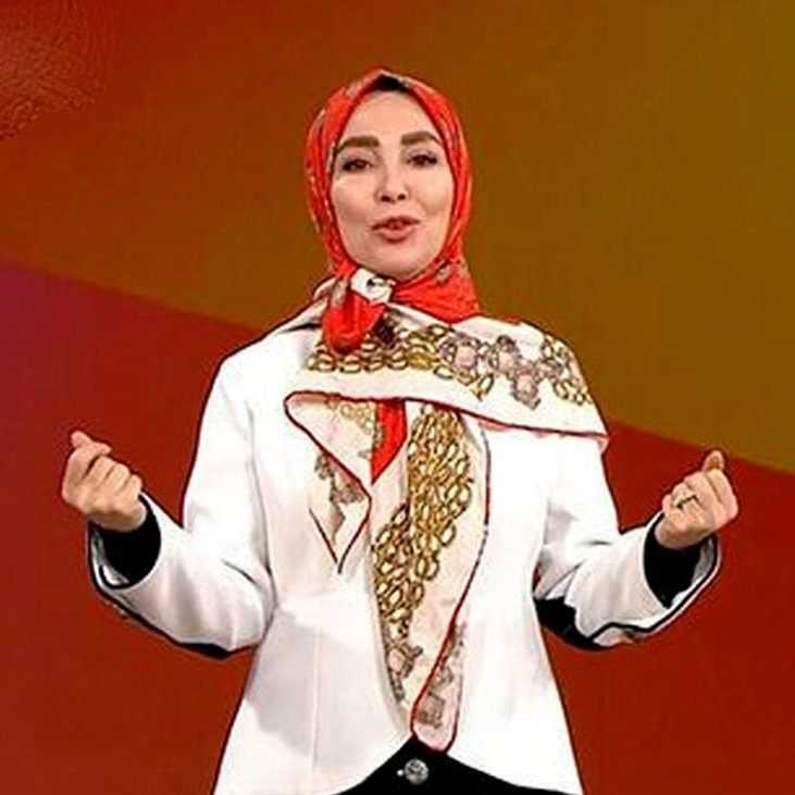 تیپ متفاوت ژیلا صادقی در خارج از کشور خبرساز شد(+عکس) تیپ متفاوت ژیلا صادقی در خارج از کشور خبرساز شد(+عکس)