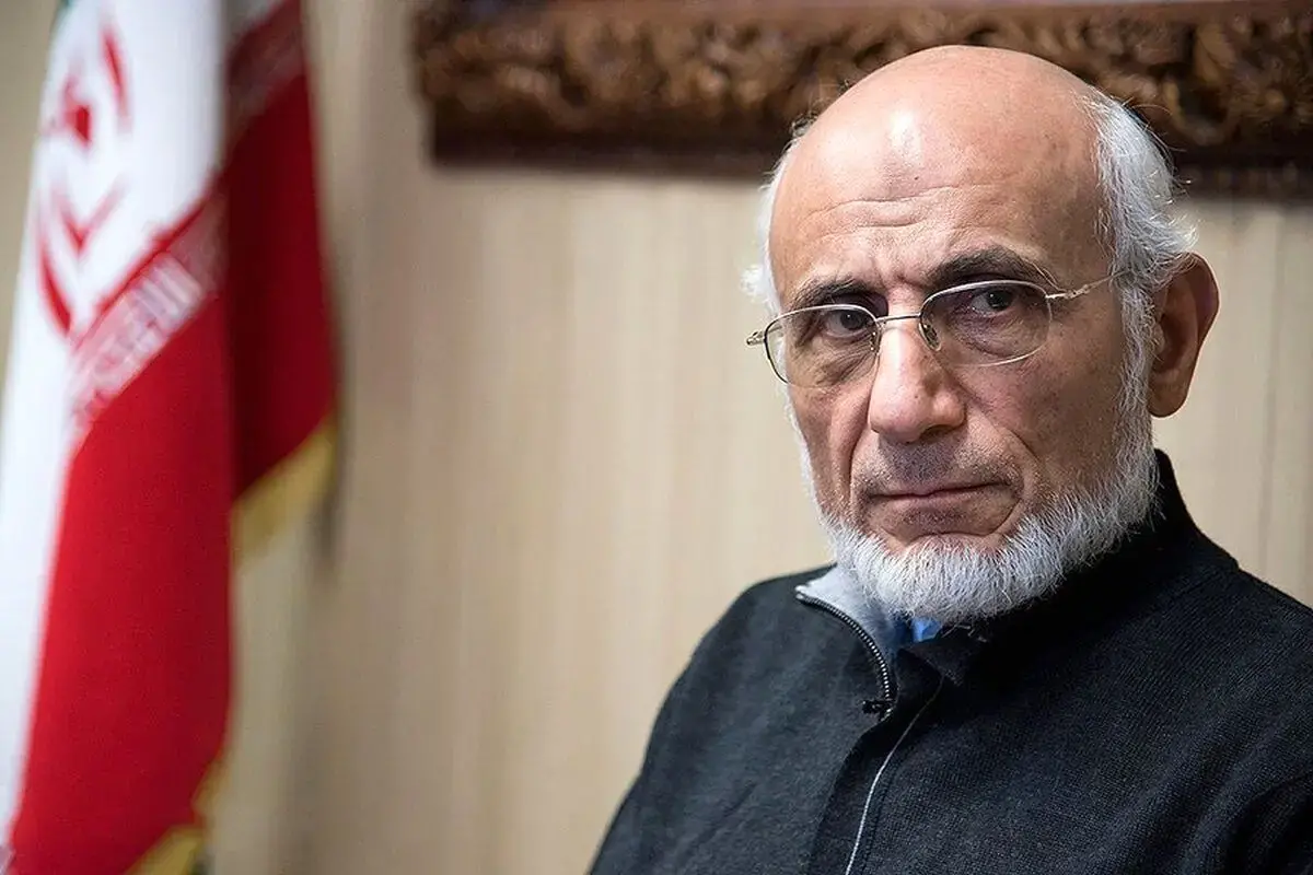 میرسلیم علیه زاکانی: امنیت بیت رهبری و نهادهای حکومتی در مرکز تهران را به خطر انداخته است