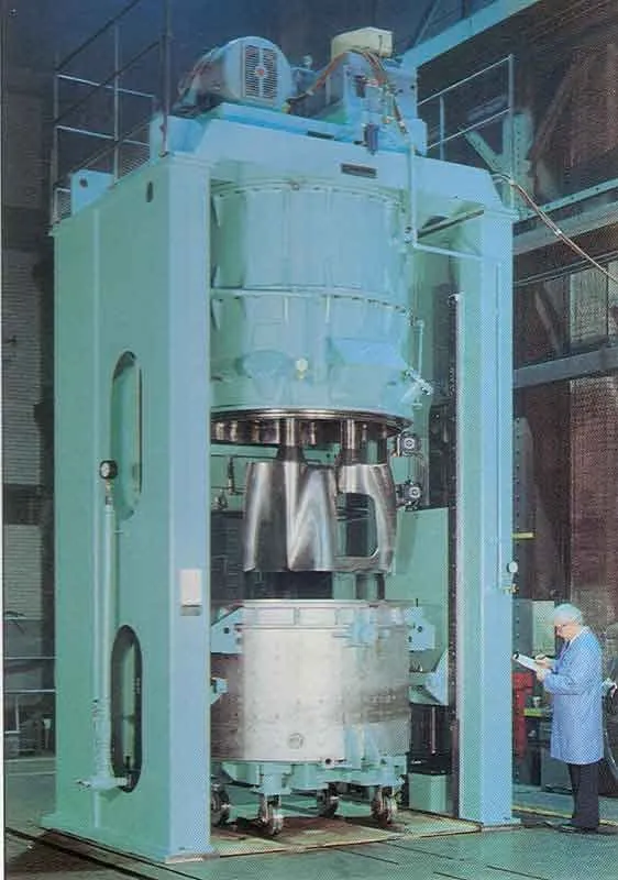 بازسازی سریع سایت‌های موشکی ایران: نشانه‌ای از عزم تهران برای مقابله با تهدیدات؟