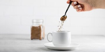 قهوه با معده خالی: خوب یا بد؟ این گزارش را بخوانید