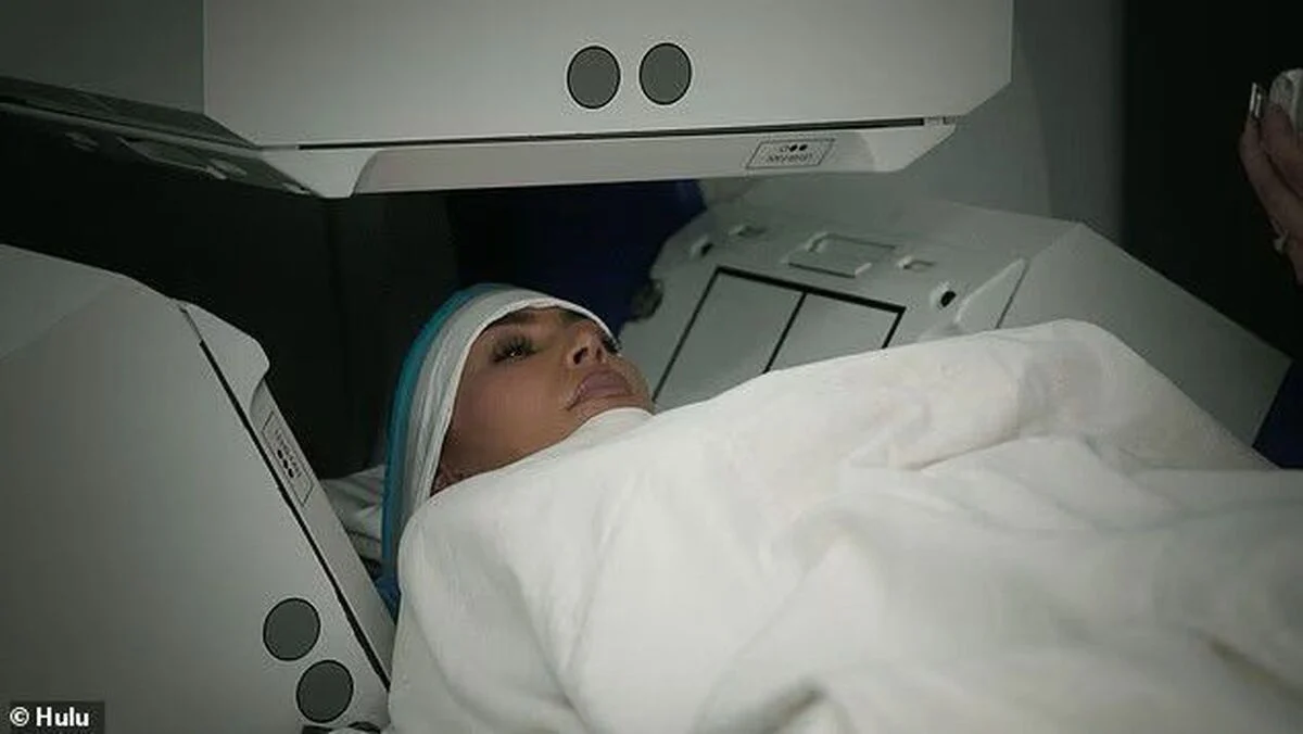 کیم کارداشیان و تشخیص آنوریسم مغزی: استرس‌های زندگی لاکچری