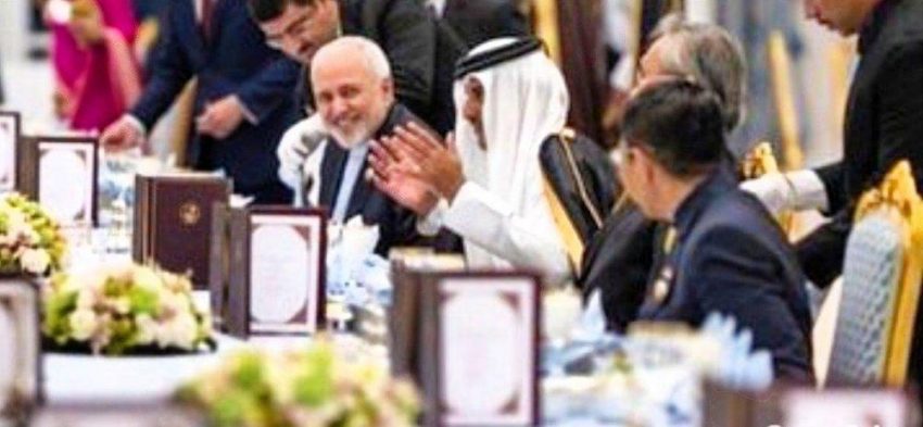 حضور ظریف در ضیافت شام امیر قطر/ عکس