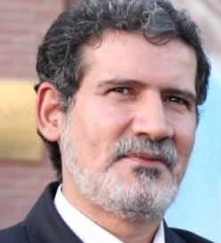 این روزها دلم برای بوسه ای تنگ می شود
