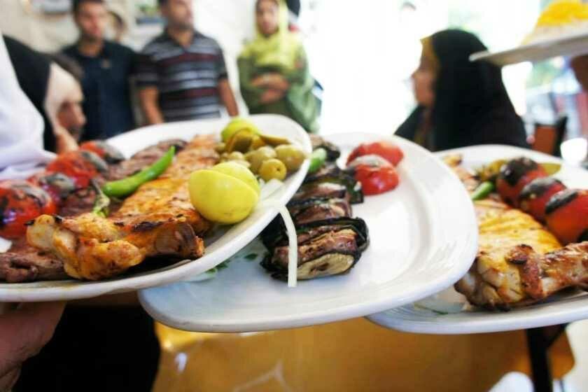 غذاهای بیرون بر را با مایکروفر کرونازدایی کنید