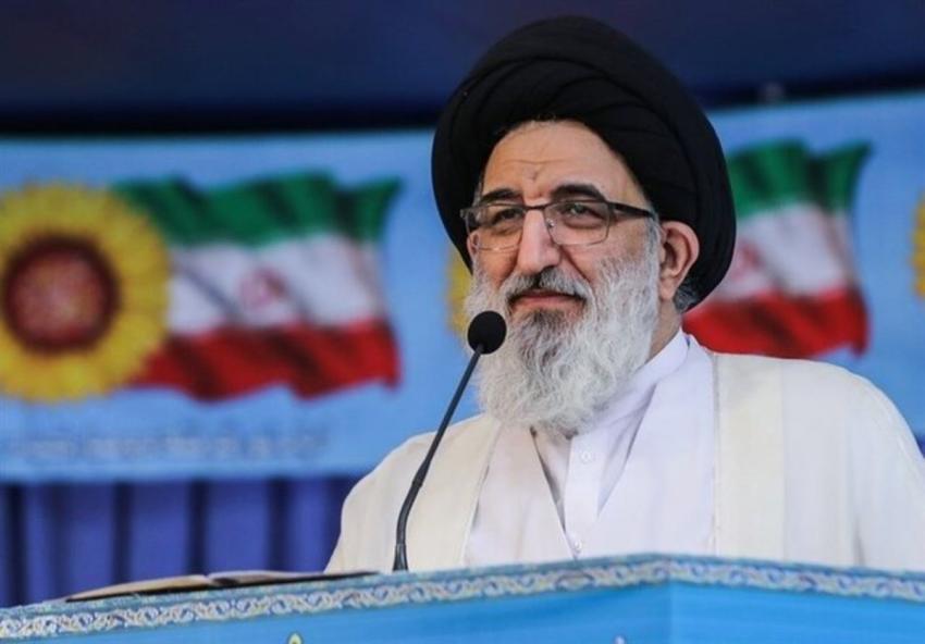 واکنش امام جمعه کرج به ماجرای شکایت و حبس ۶ ماهه برای خبرنگار