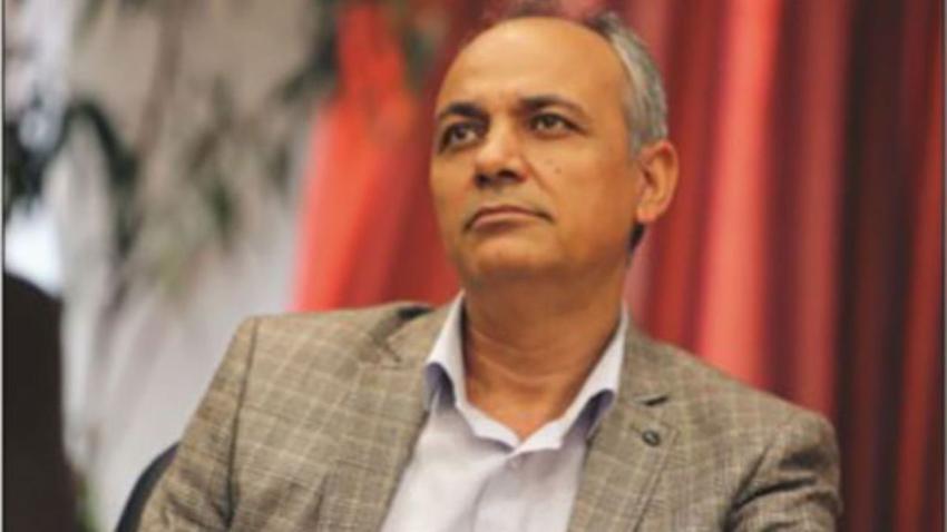 زیدآبادی: وکلای «میرحسین» شکایت کنند