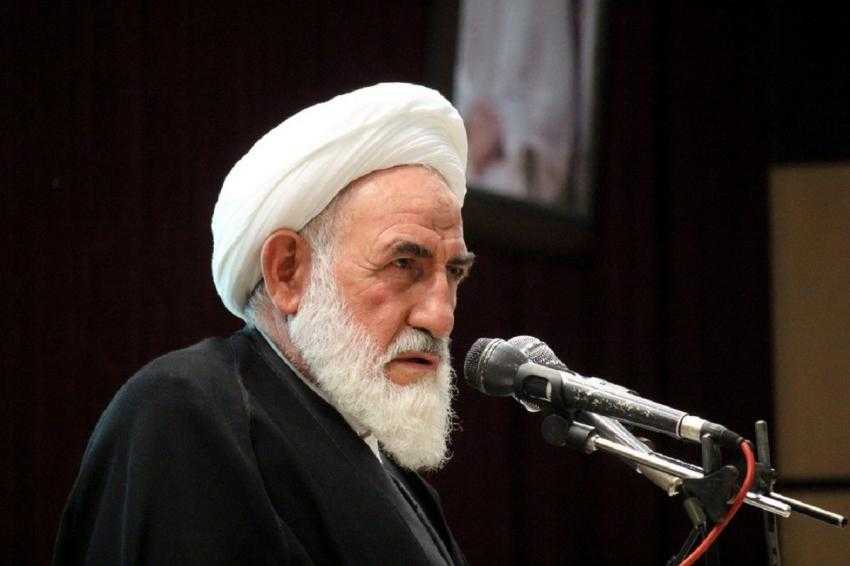 امام جمعه بابل: قتل آیت الله سلیمانی برنامه‌ریزی شده و هدفمند بود/ آقای سلیمانی واقعا ذخیره پولی زیادی نداشت و گفته‌ها در فضای مجازی شایعه است